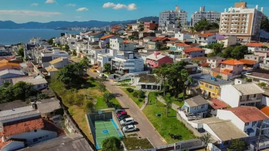 Terreno / Lote / Condomínio à venda, 360m² no Estreito, Florianópolis