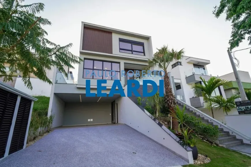 Foto do imóvel - Casa de condomínio à venda com 4 quartos, 4 suítes, 264 m², 4 a 6 banheiros e 4 vagas em