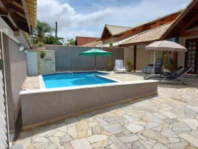 Casa com 3 Quartos à venda, 176m² no Centro, Peruíbe