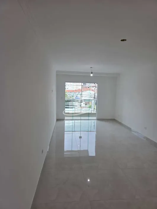 Foto do imóvel - Sobrado à venda com 3 quartos, 1 suíte, 134 m², 2 banheiros e 3 vagas na garagem em