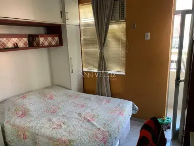 Apartamento com 2 Quartos à venda, 77m² no Centro, Rio de Janeiro