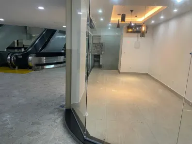 Loja / Salão / Ponto Comercial para venda ou aluguel, 30m² no Madureira, Rio de Janeiro