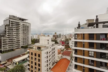 Apartamento com 2 Quartos à venda, 71m² no Centro, Florianópolis