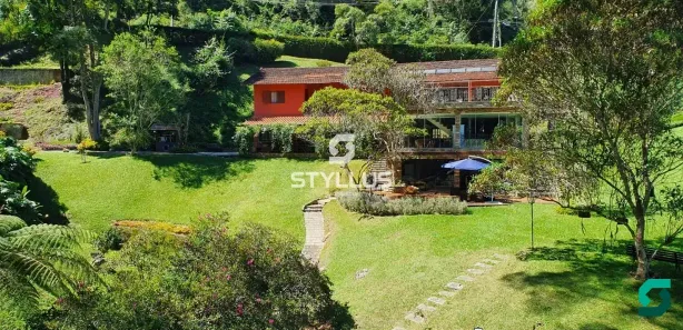 Fazenda / Sítio / Chácara com 6 Quartos à venda, 700m² no Pedro do Rio, Petrópolis