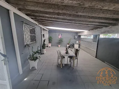 Casa com 3 Quartos à venda, 124m² no Castelo, Santos