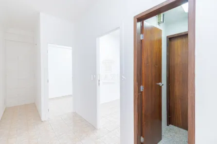 Conjunto Comercial / Sala à venda, 26m² no Centro, Curitiba