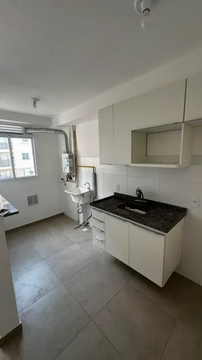 Foto do imóvel - Apartamento para alugar com 2 quartos, 1 banheiro, 1 vaga na garagem, condomínio com piscina e.