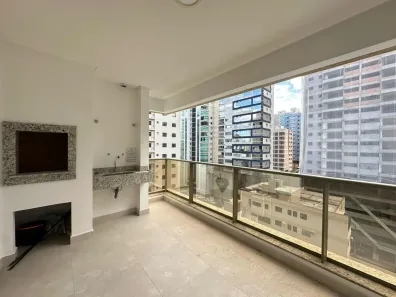 Apartamento com 3 Quartos à venda, 119m² no Meia Praia, Itapema