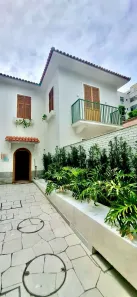 Casa com 2 Quartos à venda, 90m² no Lagoa, Rio de Janeiro