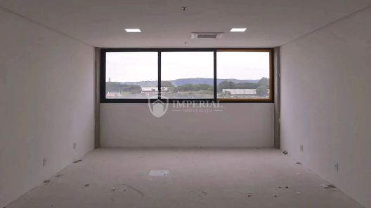Conjunto Comercial / Sala com 7 Quartos para venda ou aluguel, 92m² no Itu Novo Centro, Itu