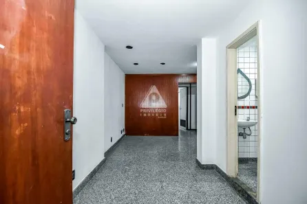 Conjunto Comercial / Sala com 1 Quarto à venda, 92m² no Copacabana, Rio de Janeiro