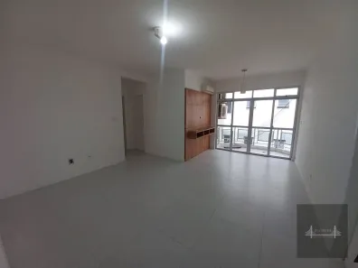 Apartamento com 2 Quartos à venda, 71m² no Canto, Florianópolis