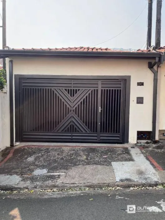 Foto do imóvel - Casa à venda com 2 quartos, 1 suíte, 107 m², 2 banheiros e 2 vagas na garagem em