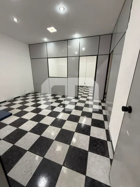 Foto do imóvel - Ponto comercial/Loja/Box para alugar com 90 m², 1 banheiro