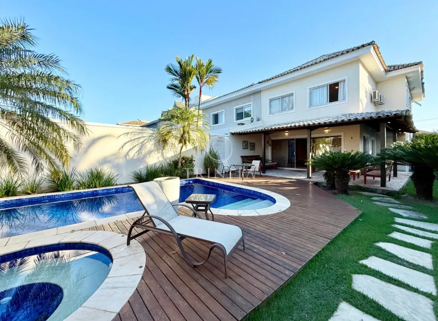 Foto do imóvel - Casa de condomínio para comprar com 250 m², 4 quartos, 5 banheiros, 4 vagas
