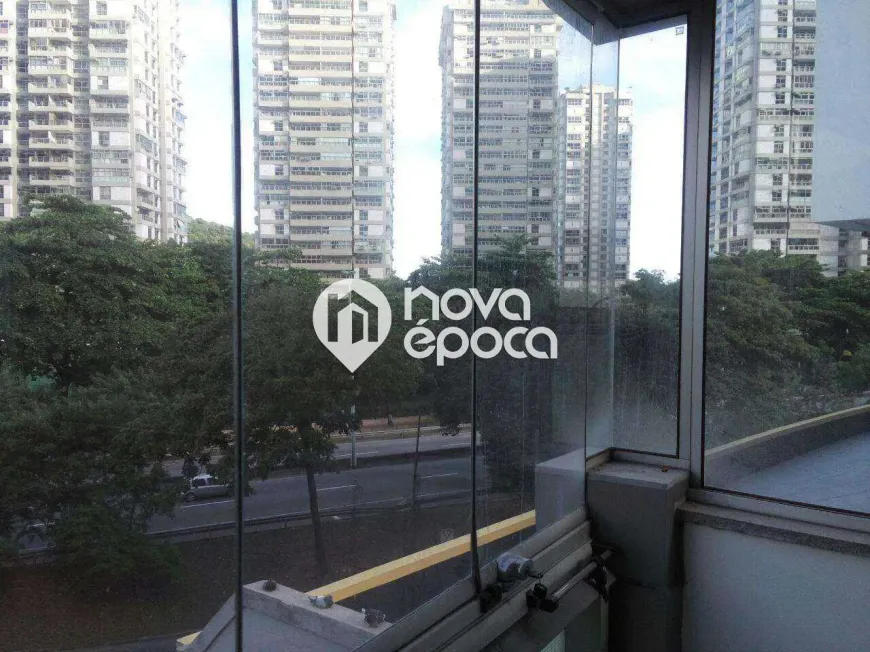 Foto do imóvel - Sala/Conjunto/Escritório à venda com 62 m², 1 banheiro e 1 vaga na garagem, próximo ao Metrô.