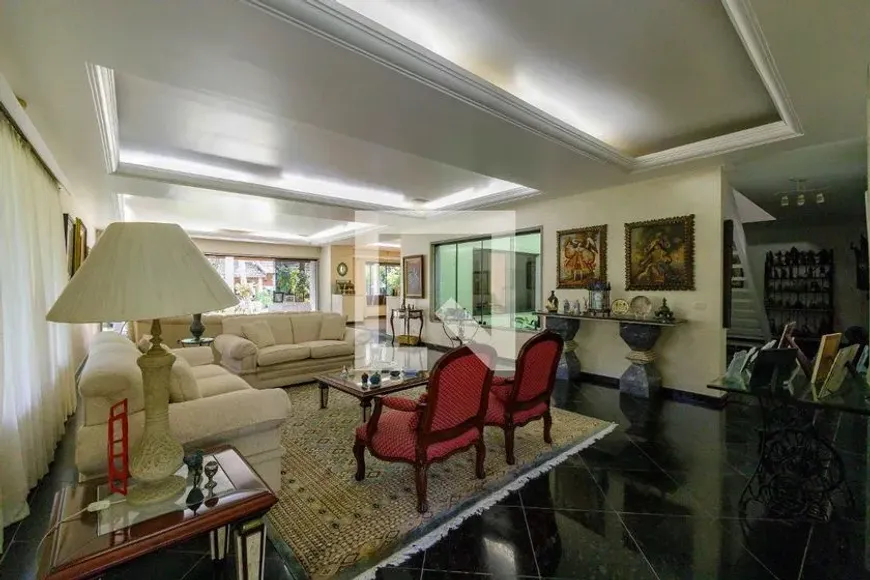 Foto do imóvel - Casa de condomínio para comprar com 850 m², 5 quartos, 5 banheiros, 6 vagas