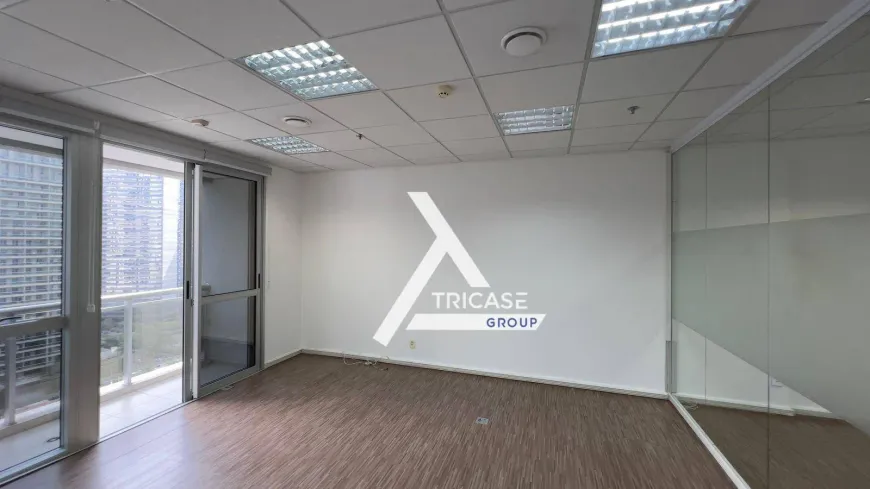 Foto do imóvel - Sala/Conjunto/Escritório para alugar com 56 m², 1 banheiro e 2 vagas na garagem próximo à.