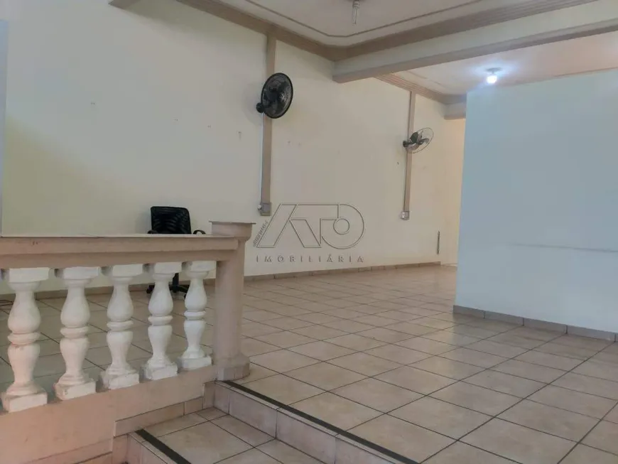 Foto do imóvel - Ponto comercial/Loja/Box para alugar com 181 m² e cozinha no local em