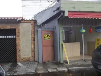 Casa de Vila com 1 Quarto para alugar, 40m² no Centro, Nova Iguaçu