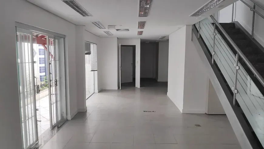 Foto do imóvel - Ponto comercial/Loja/Box para alugar com 261 m²