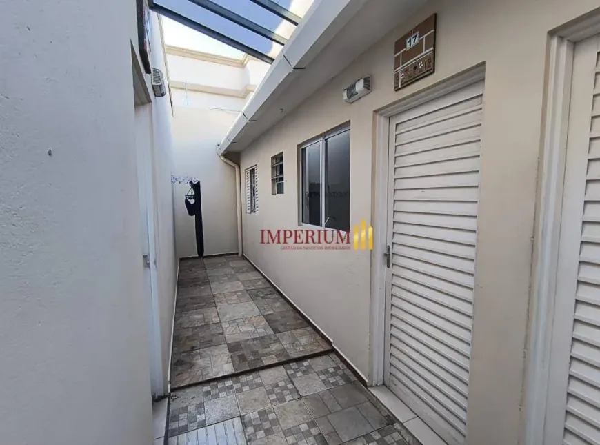 Foto do imóvel - Casa para alugar com 40 m², 1 quarto, 1 banheiro, 1 vaga