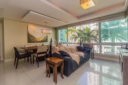 Apartamento com 3 Quartos à venda, 106m² no Passo da Areia, Porto Alegre