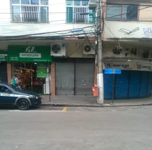 Loja / Salão / Ponto Comercial à venda, 77m² no Centro, Niterói