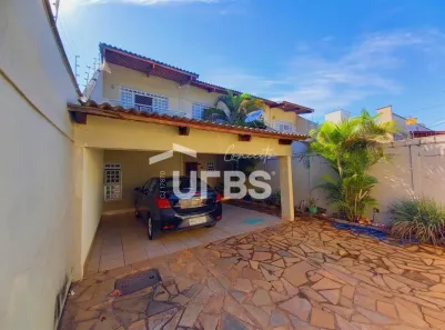 Casa com 4 Quartos à venda, 244m² no Setor Sudoeste, Goiânia