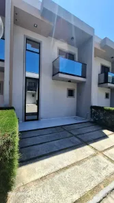 Casa de Condomínio com 3 Quartos para alugar, 92m² no Coaçu, Eusébio