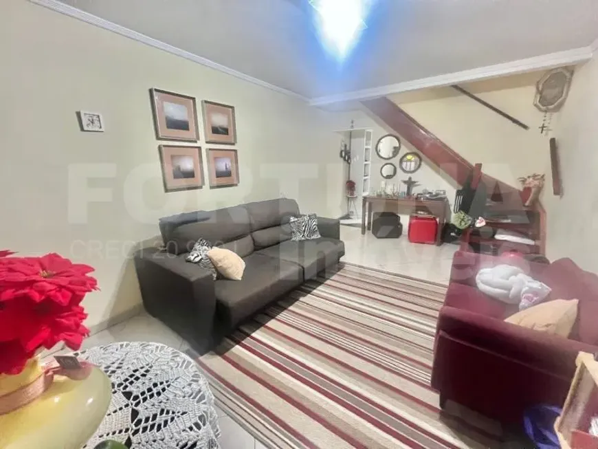 Foto do imóvel - Sobrado à venda com 2 quartos, 2 banheiros, 150 m² e 1 vaga em