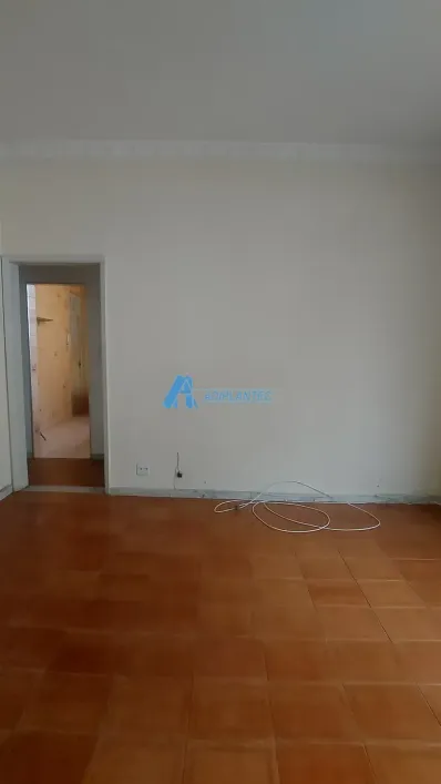 Foto do imóvel - Apartamento para alugar com 2 quartos, 1 banheiro, 53 m² em