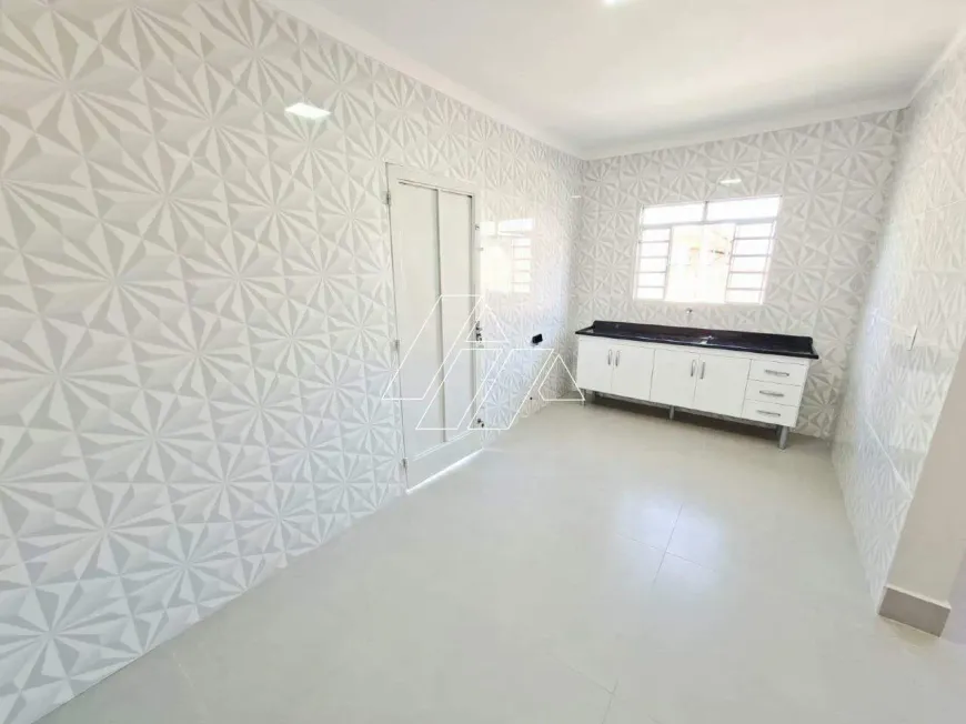 Foto do imóvel - Casa para alugar com 3 quartos, 1 suíte, 3 banheiros, aceita animais e 125 m² em