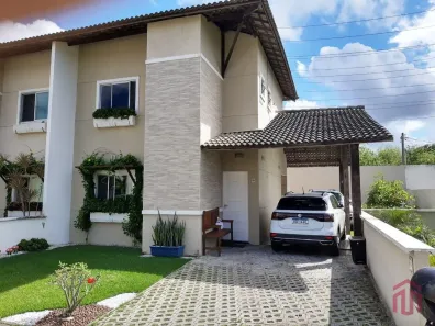 Casa de Condomínio com 3 Quartos à venda, 129m² no Centro, Eusébio
