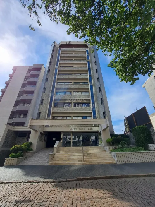 Foto do imóvel - Sala/Conjunto/Escritório para alugar com 3 quartos, 2 banheiros e 1 vaga na garagem em