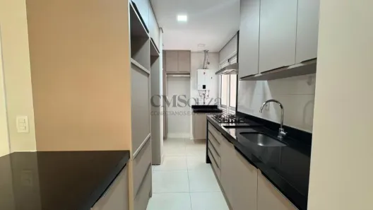 Apartamento com 3 Quartos para venda ou aluguel, 100m² no Santa Rosa, Londrina