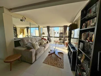 Apartamento com 3 Quartos à venda, 96m² no Centro, Florianópolis