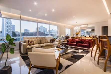 Apartamento com 3 Quartos à venda, 147m² no Rio Branco, Porto Alegre