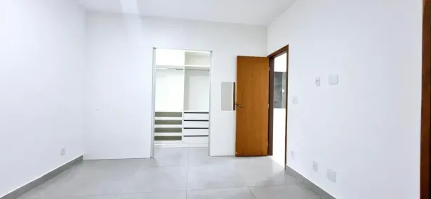 Casa de Condomínio com 3 Quartos para venda ou aluguel, 210m² no Lagoa, Macaé