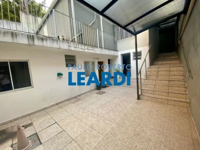 Sobrado com 3 Quartos à venda, 300m² no Vila Sofia, São Paulo