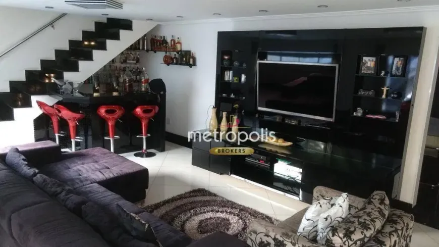 Foto do imóvel - Sobrado à venda com 4 quartos, 1 suíte, 315 m², 4 banheiros e 4 vagas na garagem em
