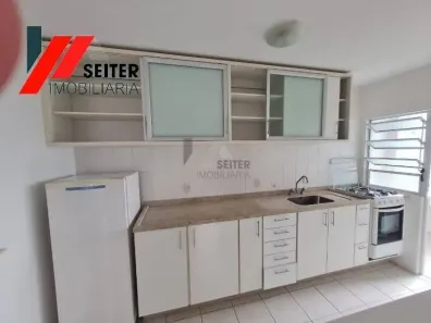 Apartamento com 2 Quartos para alugar, 74m² no Itacorubi, Florianópolis