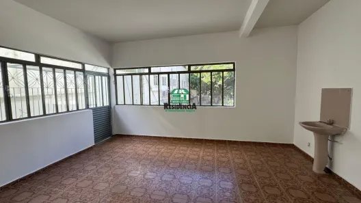 Casa com 4 Quartos para alugar, 500m² no Centro, Anápolis