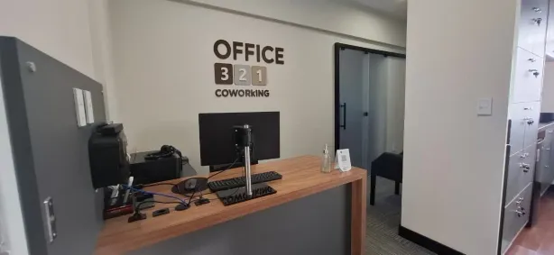 Conjunto Comercial / Sala à venda, 87m² no Centro, Florianópolis