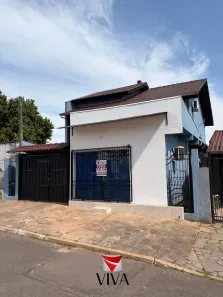 Sobrado com 4 Quartos à venda, 200m² no Guajuviras, Canoas