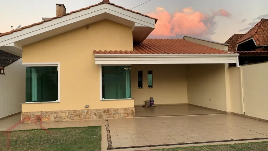 Foto do imóvel - Casa de condomínio para alugar com 175 m², 3 quartos, 2 banheiros, 3 vagas