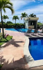 Apartamento com 3 Quartos para alugar, 77m² no Centro, Lauro de Freitas