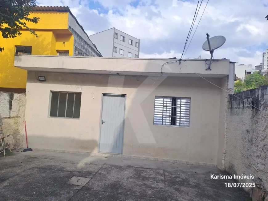 Foto do imóvel - Casa para alugar com 50 m², 2 quartos, 1 banheiro