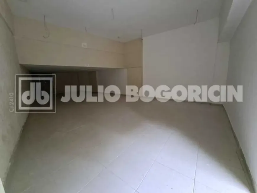 Foto do imóvel - Ponto comercial/Loja/Box para alugar com 3 quartos, 1 banheiro, 240 m² próximo ao Metrô São.