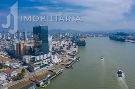 Conjunto Comercial / Sala à venda, 368m² no Centro, Itajaí